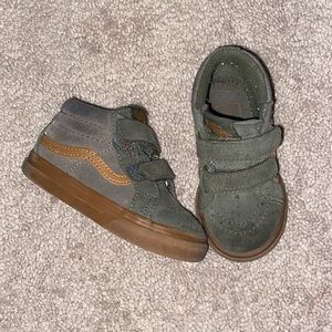 Toddler Green gumshoe soles